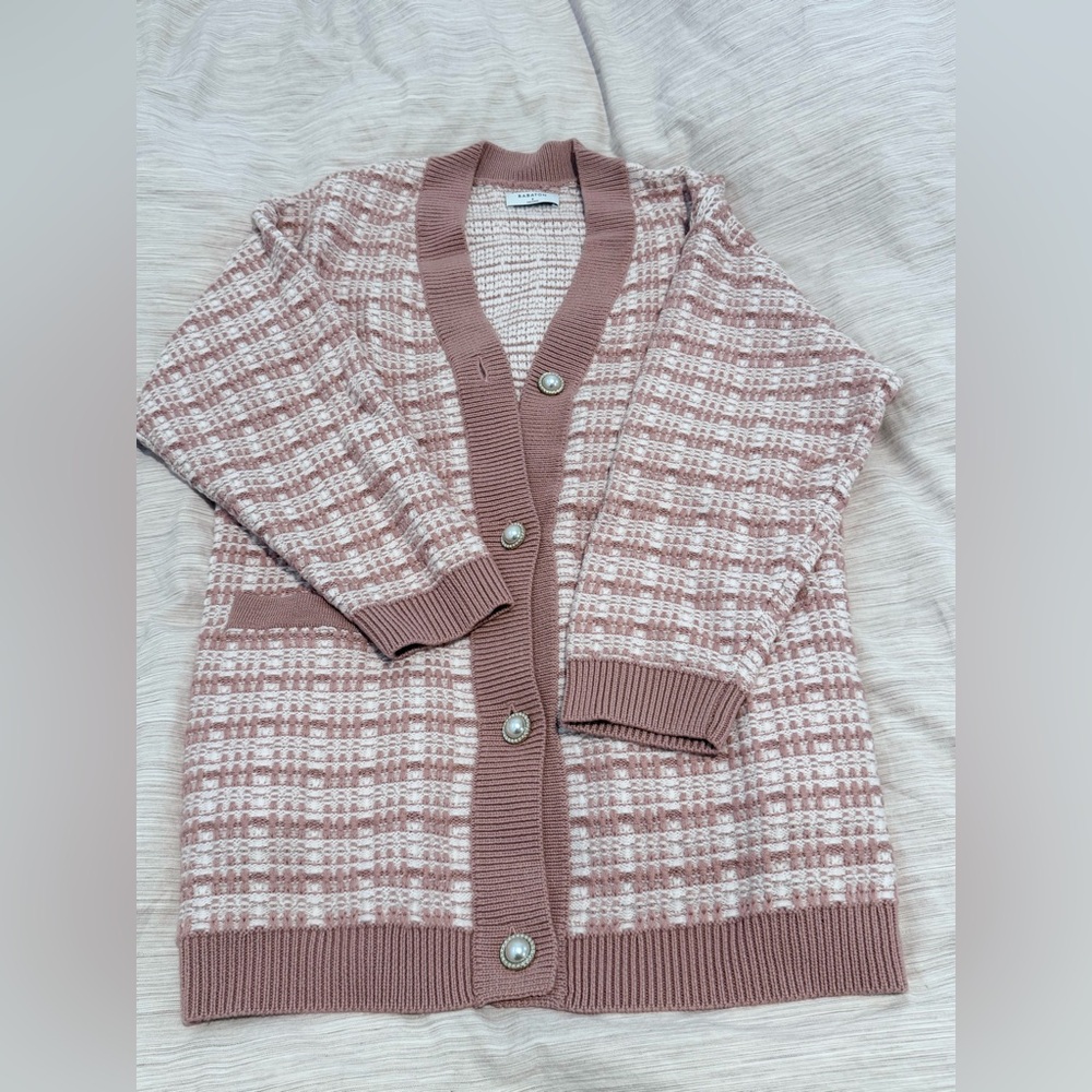 Aritzia Babaton Lacer Oversized Cardigan Pink Small